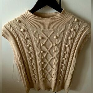 debut sleeveless knitted cardigan 

#knitted